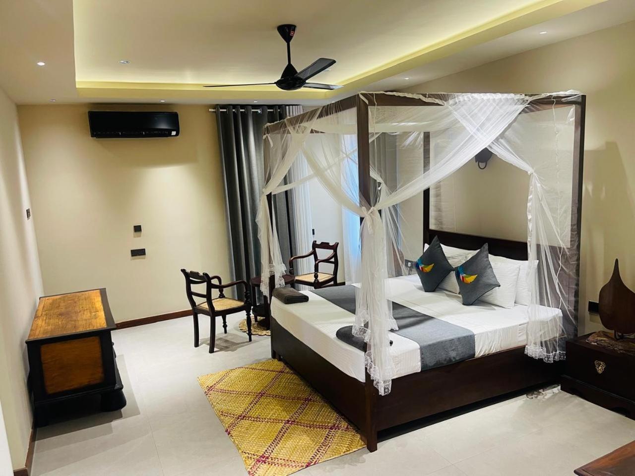 Bohemian Nest Hotel เนกอมโบ ภายนอก รูปภาพ